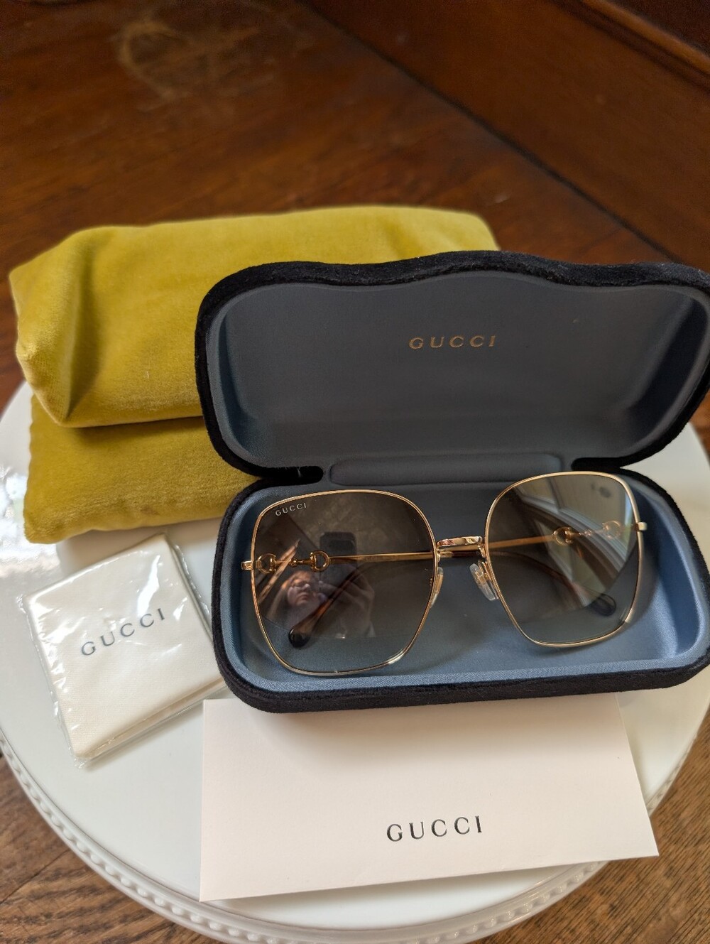 Gucci Sunglasses - Picture 4 of 13